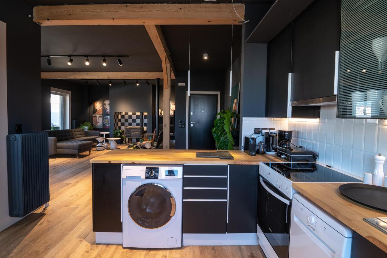 City'S Best-Kept Secret, Eclectic & Luxe Getaway Kalamata Luaran gambar